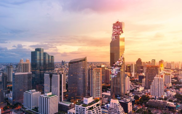 Complimentary Cocktail and Skywalk in Bangkok