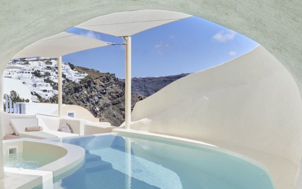 Booking Offers in Mystique Resort, Santorini