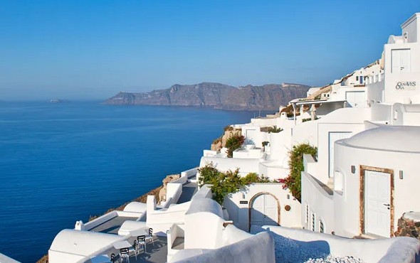 15% Booking Discount at Canaves Oia Hotel, Santorini