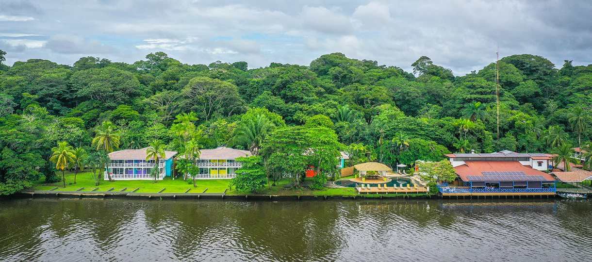 Tortuga Lodge & Gardens